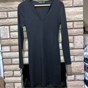 Boohoo Black Ribbed V-Neck Long Sleeve Midi Dress